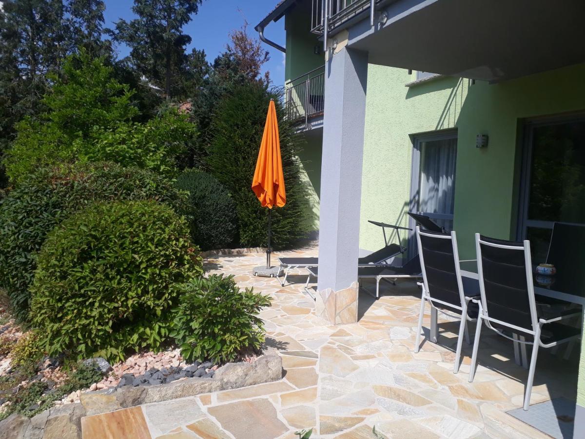 Ferienwohnung Pension Am Weinberg Mainstockheim Exterior foto